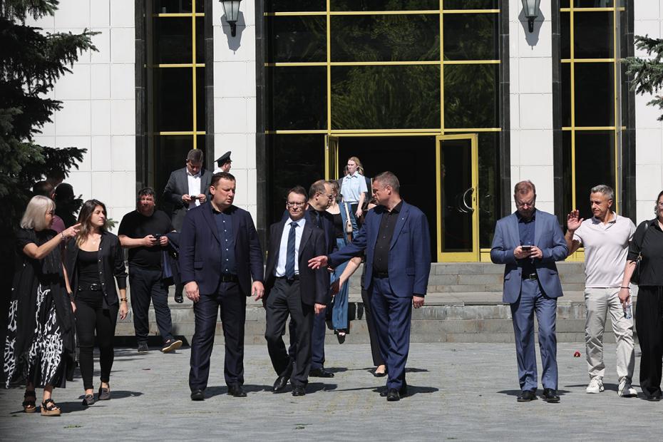 Церемония прощания с  Романом Старовойтом