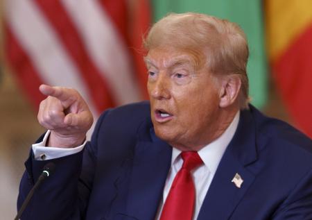 Трамп утвердил часть военной помощи из списка Зеленского