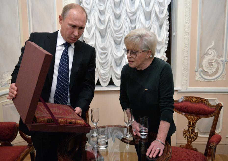 Владимир Путин и Алиса Фрейндлих
