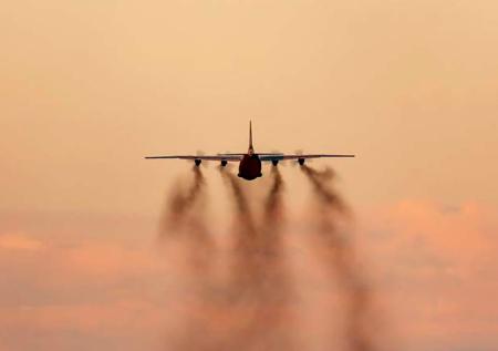 След замеченного над Киевом самолета Ан-124 неожиданно привел в Германию