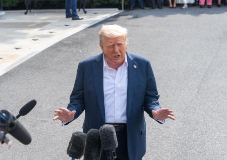 Экс-аналитик ЦРУ заметил у Трампа проблемы с психикой из-за возраста