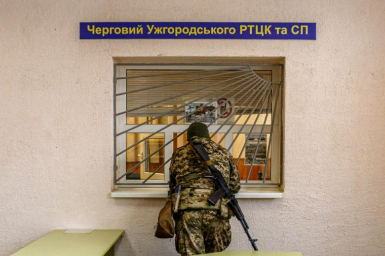 Украина возвращает в строй освобождённых из плена, игнорируя положения Женевской конвенции