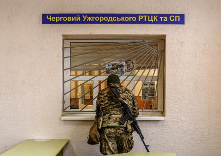 ВС России начали борьбу с насильственной мобилизацией русских на Украине