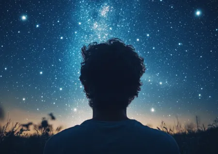 В России 6 мая ожидают пик метеорного потока Эта-Аквариды