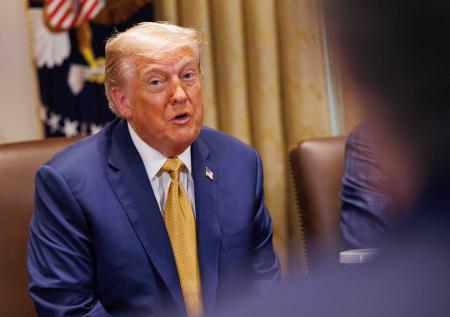 Трамп искрометной шуткой рассказал об одном нюансе своей работы