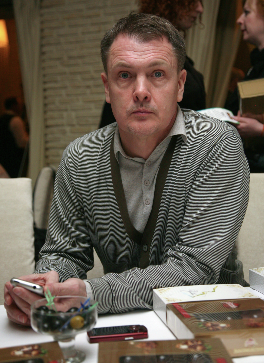 Кинорежиссер Юрий Мороз во время капустника 13-й ежегодной театральной премии «Чайка» в столичном клубе «Кино», 2008 год