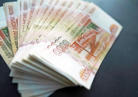 Просроченные долги россиян по кредитам составили 1,5 трлн рублей