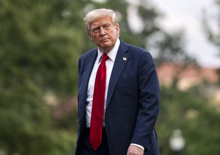 В США рассказали о готовности Трампа «ударить кувалдой» по России