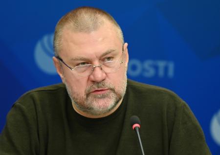 В СПЧ раскрыли, как накажут перекрывших дорогу военному грузовику мигрантов