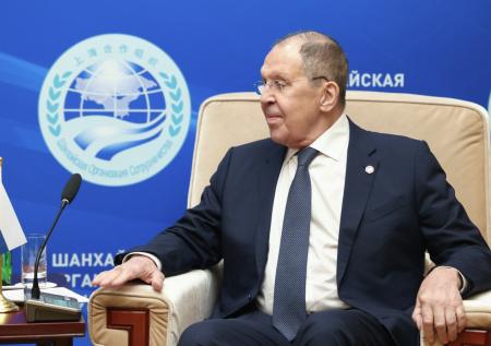 Лавров объяснил, что доказывает наплевательское отношение Киева к украинцам