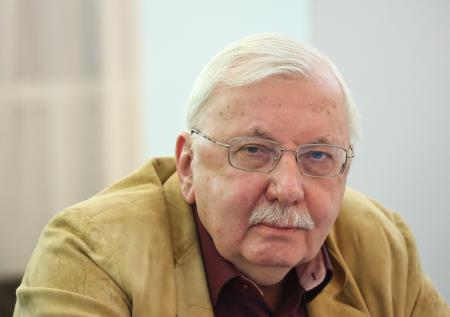 «Бандеровскую суть не сменить»: профессор МГУ о Зеленском, G7, лицемерии ЕС
