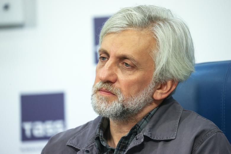 Евгений Митта