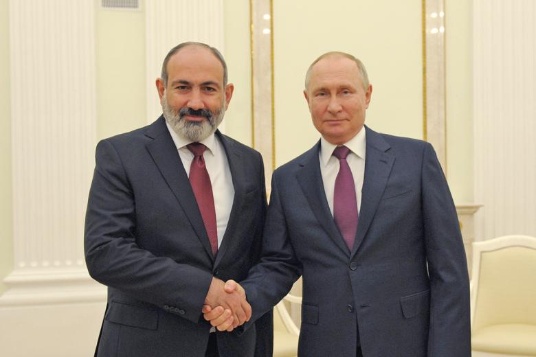 Никол Пашинян и Владимир Путин