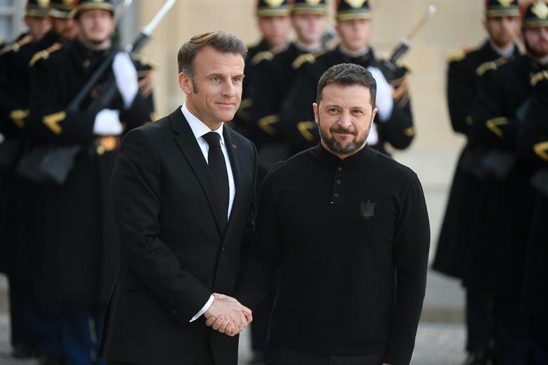 Эммануэль Макрон и Владимир Зеленский