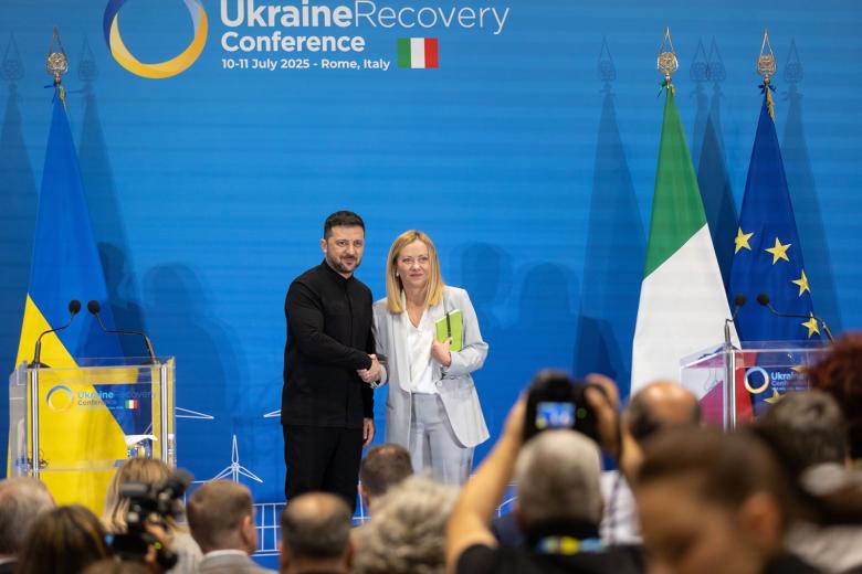 Владимир Зеленский и Джорджа Мелони на конференции. 10 июля 2025 год
