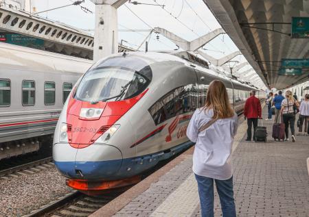 Раскрыто, сколько времени займет поездка из Москвы в Петербург по ВСМ
