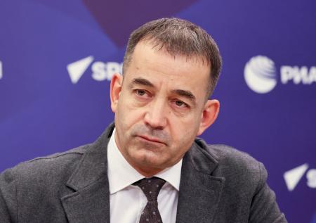 На Певцова подали в суд за слова о недееспособности администратора театра