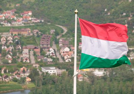 Венгрия внесла в санкционный список ЕС трех высокопоставленных украинцев