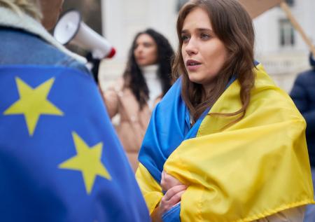 Разъяренные родственники пропавших солдат ВСУ вышли на Майдан