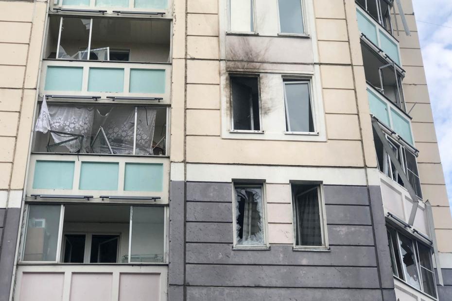 Зеленоград. Последствия попадания украинского БПЛА в многоэтажный дом
