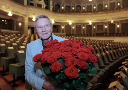 Мишустин поздравил Тухманова с 85-летием и отметил его вклад в музыку