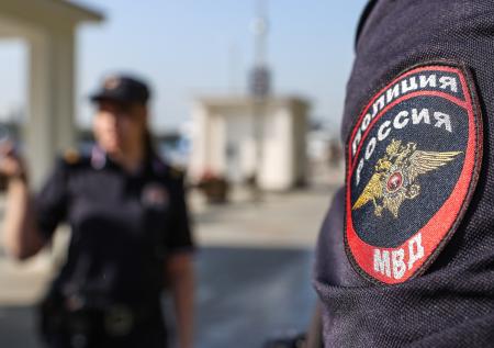 Педофил приставал к школьнице в автобусе на глазах у пассажиров