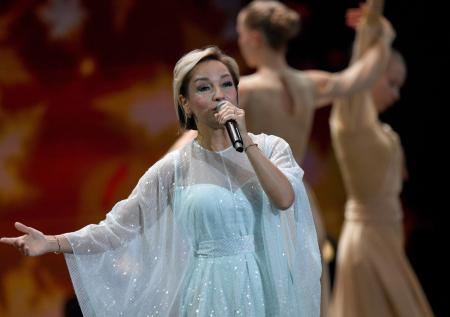 Буланова отреагировала на свою популярность у молодежи