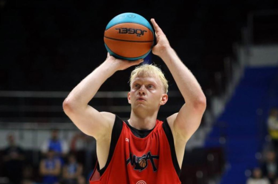 Даниил Касаткин