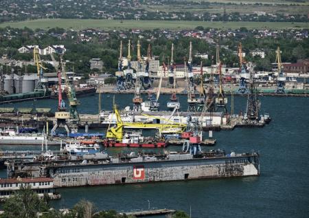 Зарубежным судам станет сложнее зайти в морские порты России