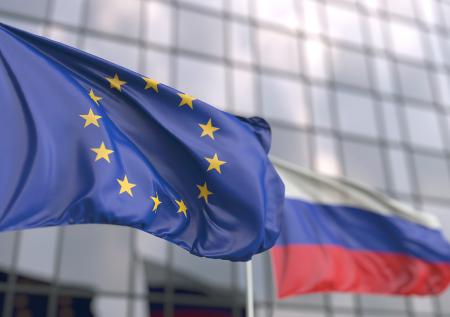 Аналитик оценил угрозу Франции ввести новые жесткие санкции против России