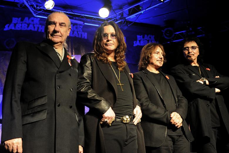 Участники группы Black Sabbath (слева направо: Билл Уорд, Оззи Осборн, Гизер Батлер, Тони Айомми)