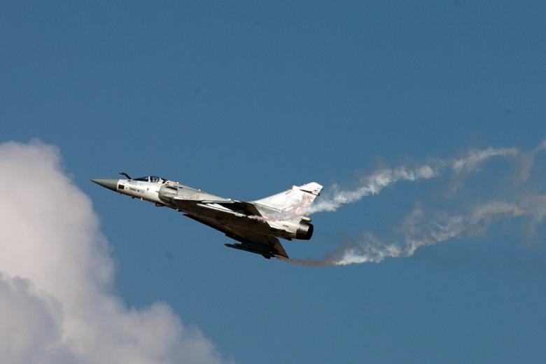 Истребитель Mirage 2000