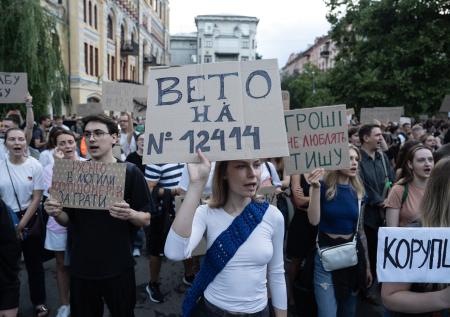 Новый Майдан не за горами. Зеленского под дозой уничтожат по заказу США?