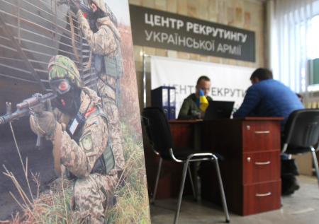 Украинский пленный раскрыл схему, как командиры ВСУ получают взятки