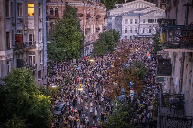 Акция протеста в Киеве против закона о регулировании деятельности антикоррупционных учреждений