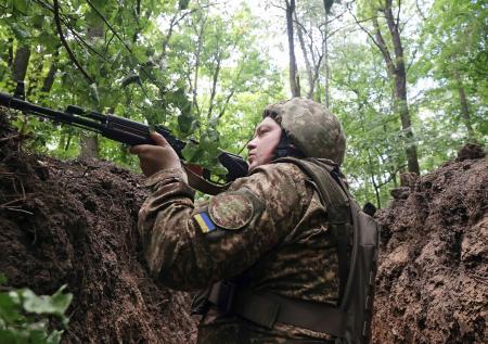 Два подразделения ВСУ устроили перестрелку в ЛНР