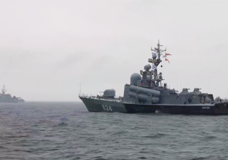 Балтийский флот отрабатывает задачи по обороне побережья в рамках учений
