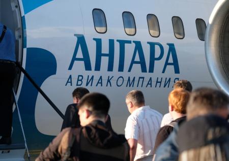 Избежавшие гибели в разбившемся Ан-24 пассажиры показали видео с борта