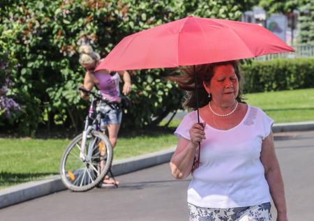 Ураганы и африканская жара до +36? Погода в Москве в конце июля: чего ждать