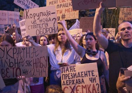 Раскрыто, как Киев одним решением почти разрушил надежды на членство в ЕС
