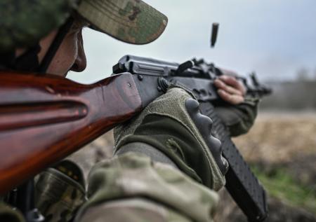 Стало известно о начале боев на окраинах Красноармейска