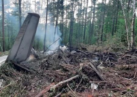 Хирург, учительница, сотрудники РЖД: фото погибших в катастрофе Ан-24