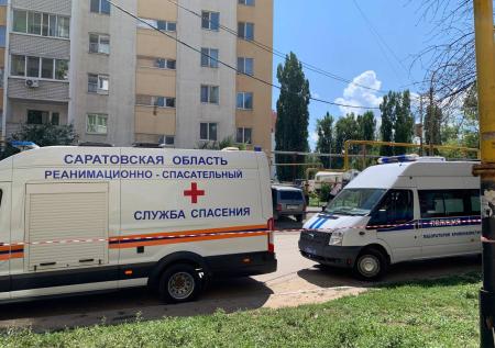 «Очень громкий звук»: саратовчанка описала момент взрыва жилого дома