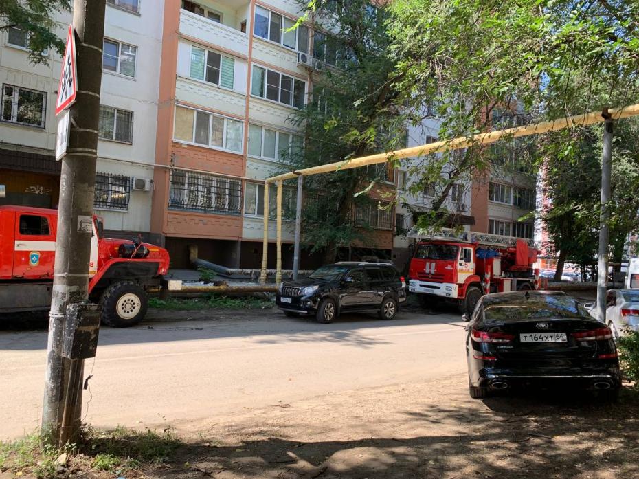 Ситуация после взрыва бытового газа на улице Блинной в Саратове
