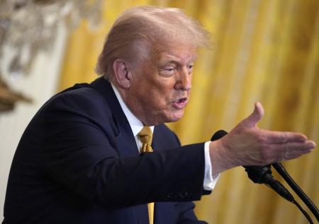 Трамп сделал заявление о вторичных санкциях против России