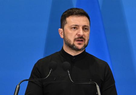 «Хватило намека»: экс-премьер Украины раскрыл, кого испугался Зеленский