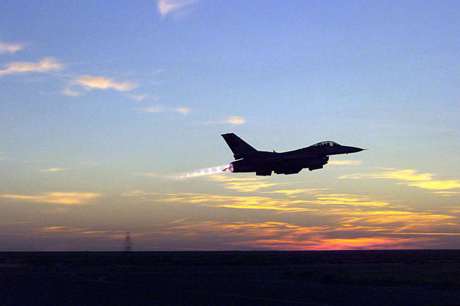 Истребитель F-16