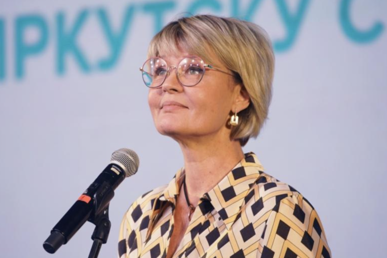 Юлия Меньшова