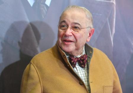 «Денег потеряют еще больше»: адвокат о судах Петросяна и Степаненко