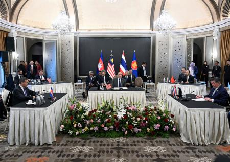 В Малайзии начались переговоры между Таиландом и Камбоджей